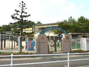 【幼稚園・保育園】名古屋市立植田幼稚園 140m 周辺環境